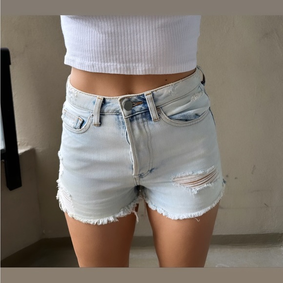 Lightwash Ripped Denim Shorts - Picture 1 of 2